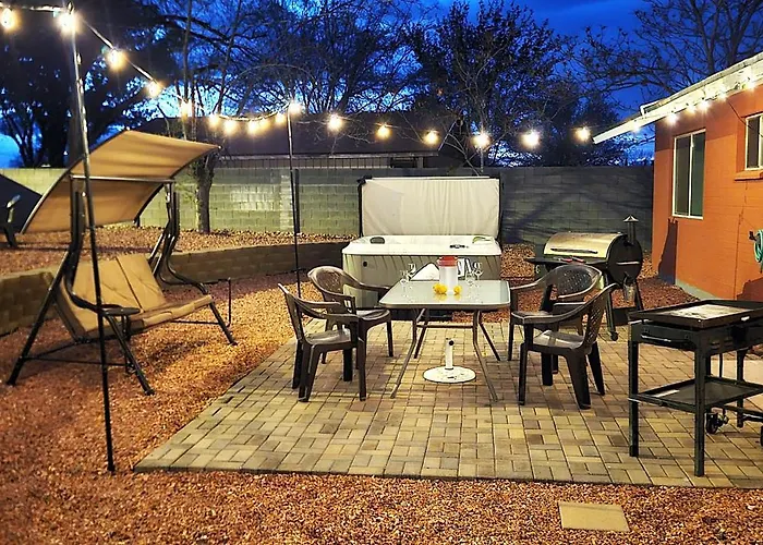 Hot Tub-boat Parking-sups-fire Pit-ping Pong-wd-coffee Bar Holiday home Page